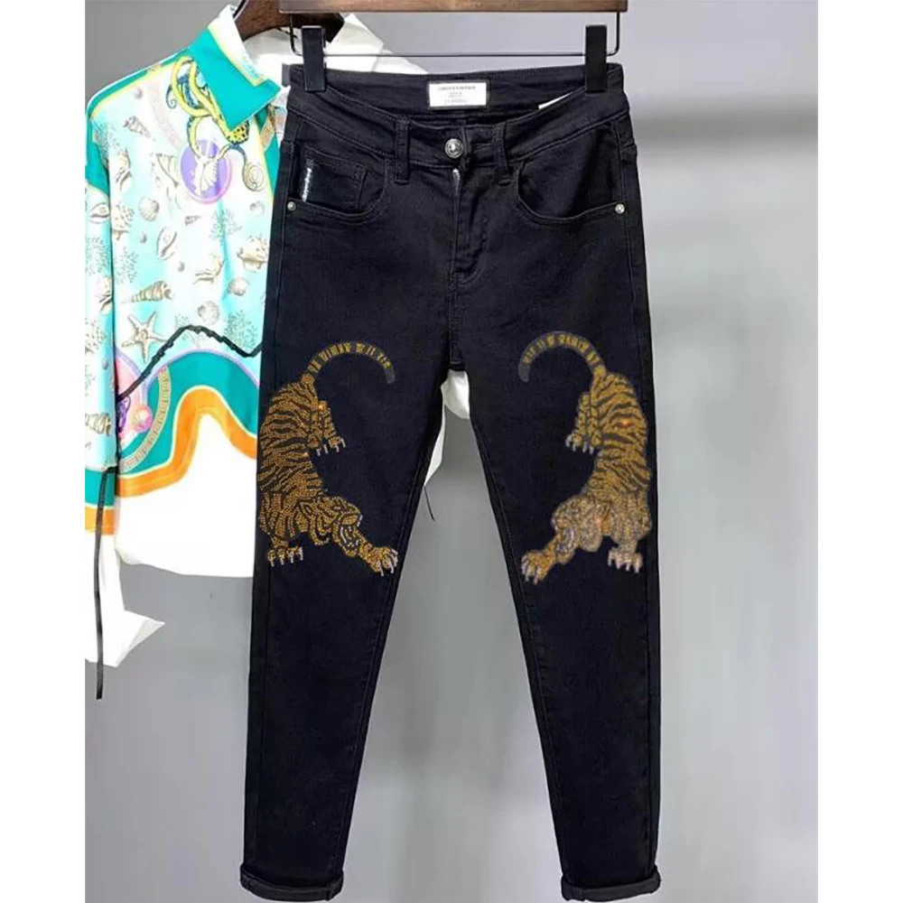 New Men's Jeans High Quality Rhinestone Tiger Pattern Black Denim Pants Fashion Slim Fit Casual Trousers Trendy Streetwear Jeans