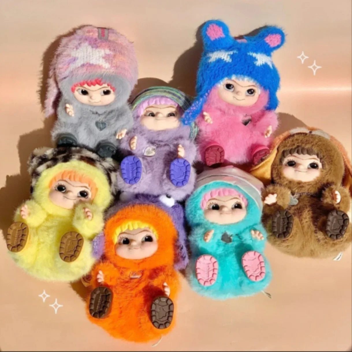 

WAKUKU Mao Mao tide fun party series hand-made ornaments blind box plush doll girl Christmas gift toys. doll accessories