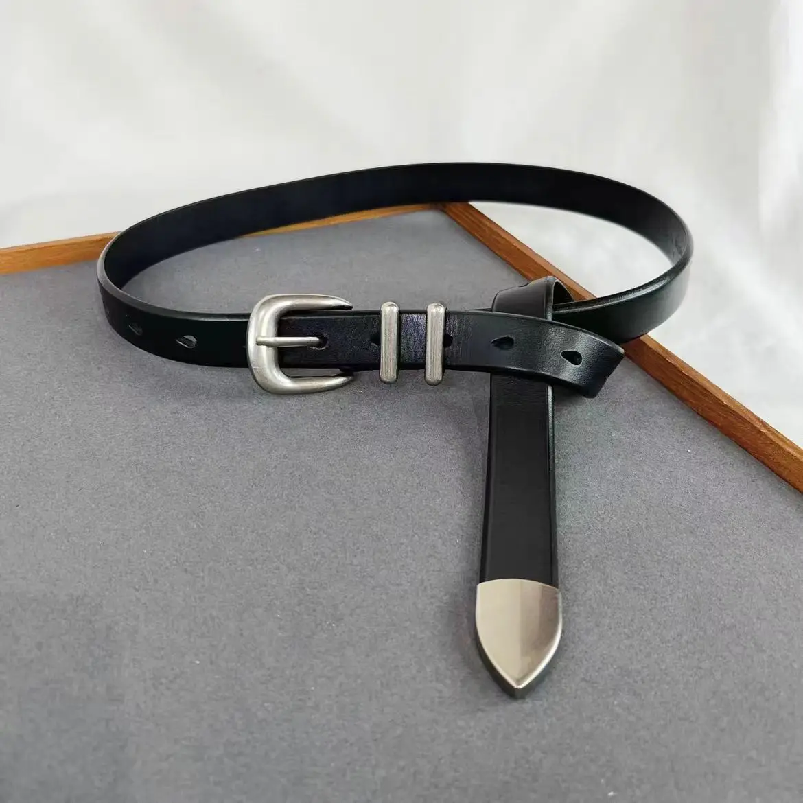 Extended Thin Section Knotted Decorative Lady Belt Silver Buckle Slim Skirt Narrow Soft Design Women's Genuine Leather Belts