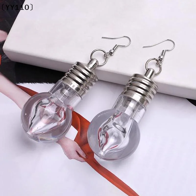 Cartoon LED Light-Up Keychain Creative Bag Charm Light-Up Toy Gift Mini Flashlight〔YY110〕