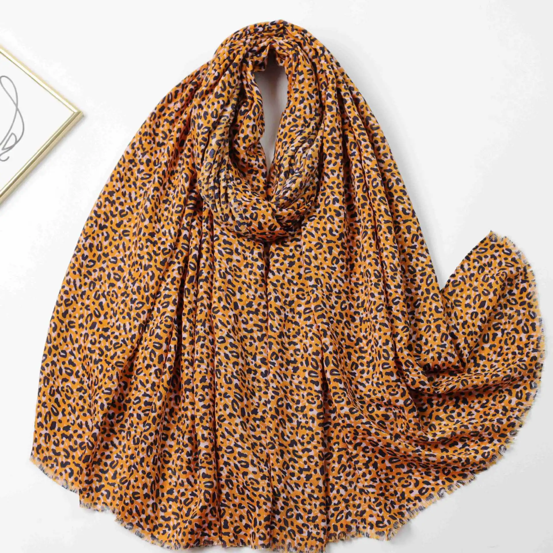 2024 Newest Women Leopard Pattern Printed Pattern Scarf Cotton Voile Scarf Shawls