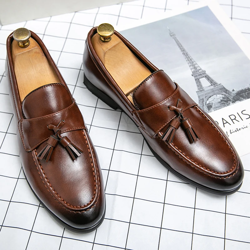 

Классические деловые кожаные туфли для мужчин, повседневная деловая обувь с кисточками, мужские модельные туфли, вечерние офисные кожаные лоферы, мужские