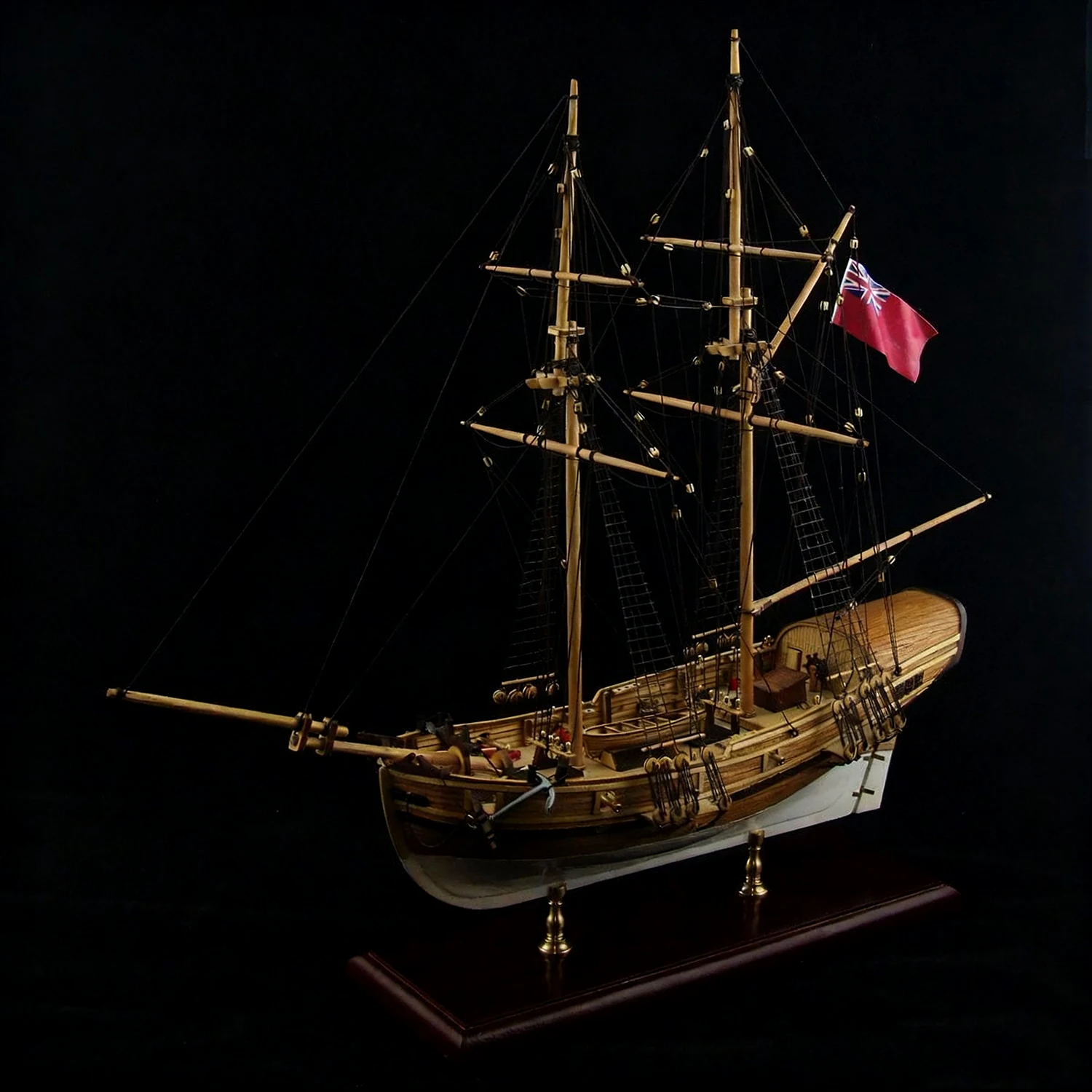 

1/60 имитация блестящей британской 8-пистолета, оффшорный крейсер, модель парусника 32,5 см, изготовленная из дерева, статическая модель парусника, комплект, игрушка-корабель