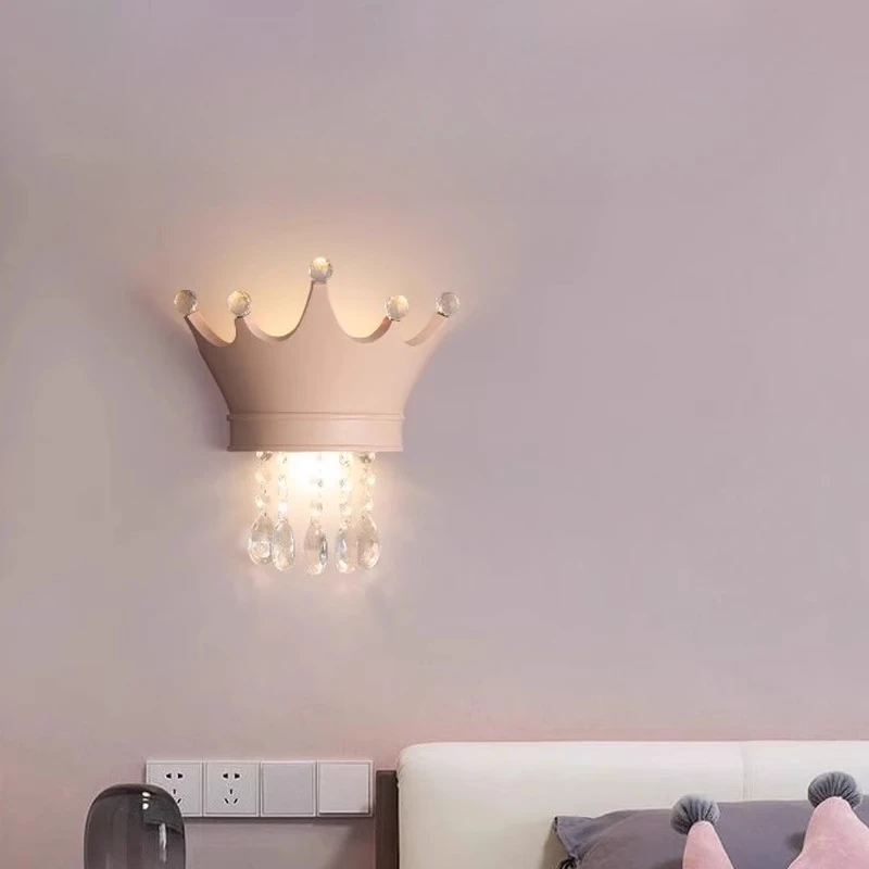 Moden Creative Resin Crown LED Wall Lamps Teardrop Shape Crystal Lights French Living Room Bedroom Restaurant Corridor Sconces