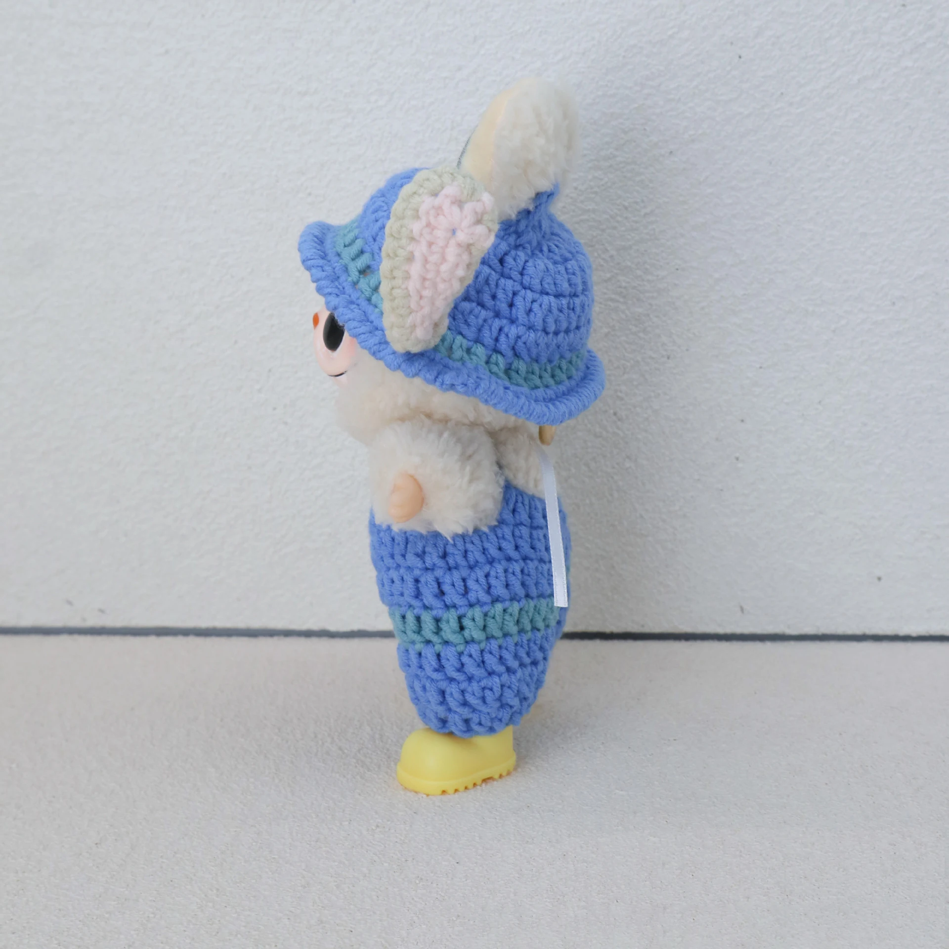 V1/V3 ラブブぬいぐるみブルーオーバーオール帽子ウール服キットウールかぎ針編みフック純粋な手作り技量アクセサリーH