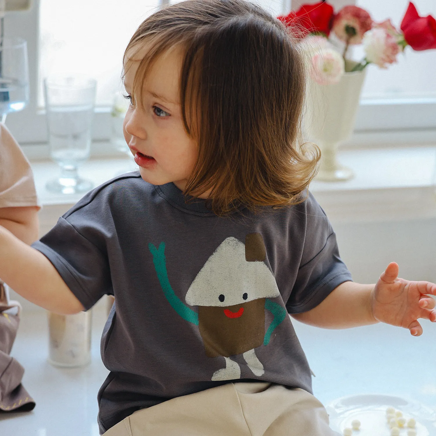 

2026 Summer New Children Short Sleeve T Shirts Cotton Baby Girls Cute Cartoon Print Tee Toddler Boys Casual Tops Kids Clothes