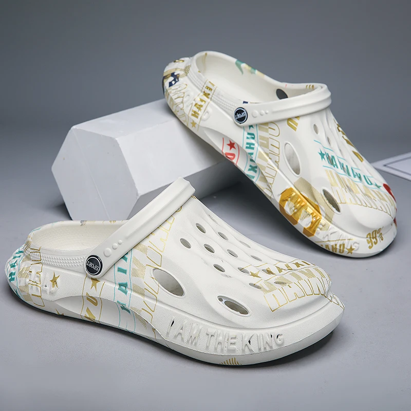 

Hole Shoes Men's Summer Ligtweight EVA Trend Home Sandals Clogs Shoes Men Baotou Slippers Outdoor Comfortable Sandals Size 39-48