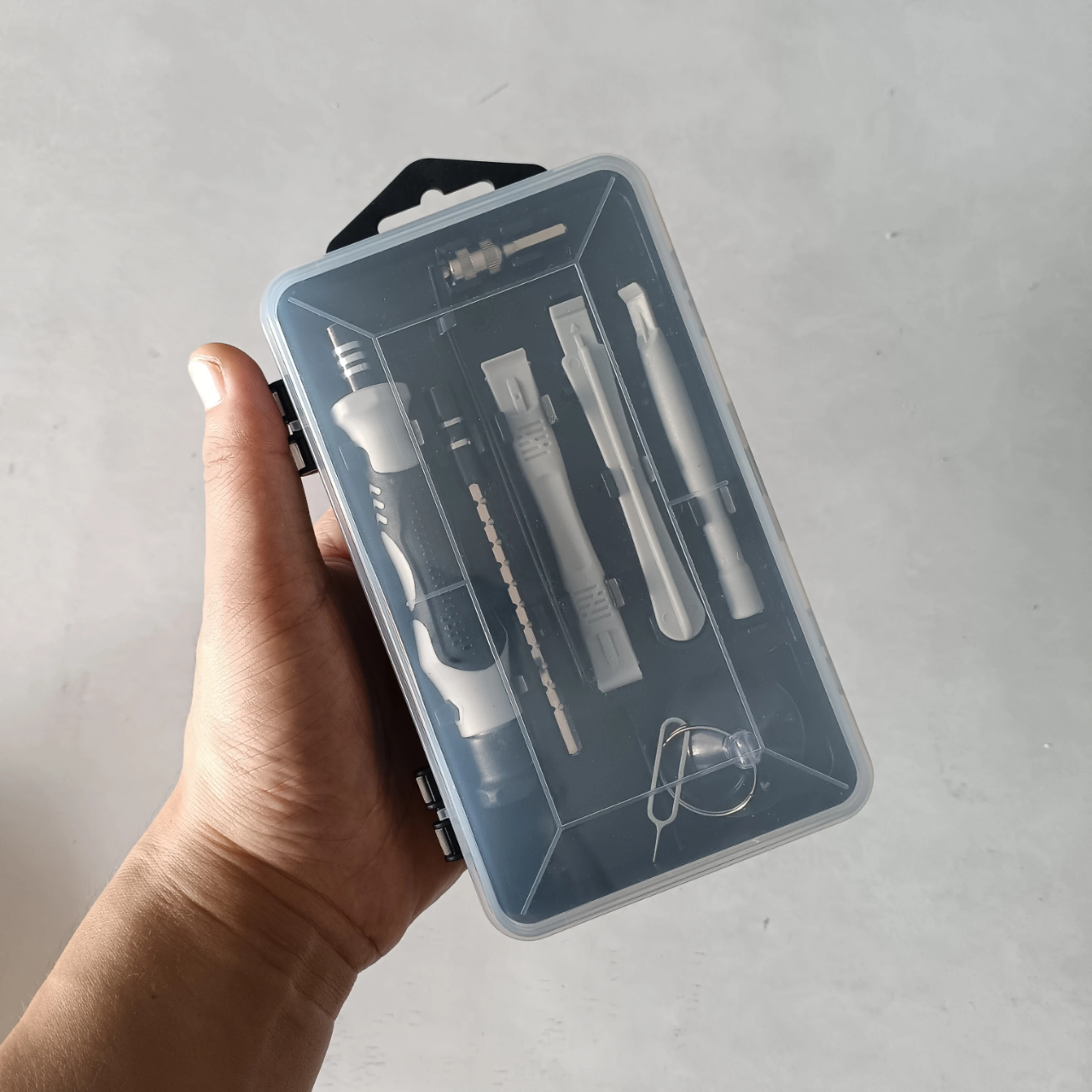 

115-in-1 Screwdriver Tool Set Be prepared for any repair job Includes tools for cell phones, laptops, cameras and more