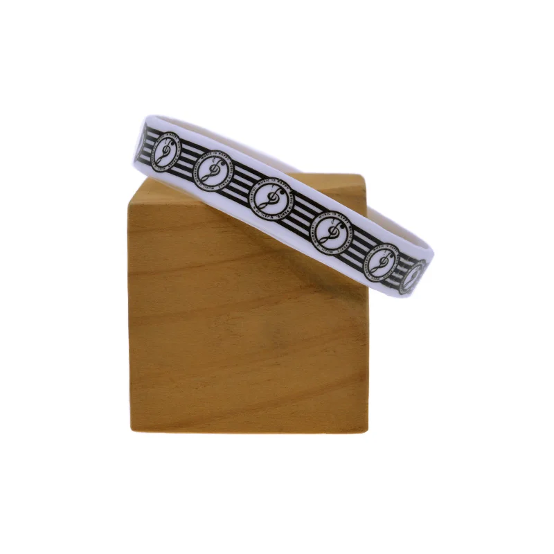 50 Pcs Music Party Favors Silicone Bracelet Printed Music Symbol Rubber Bangle White