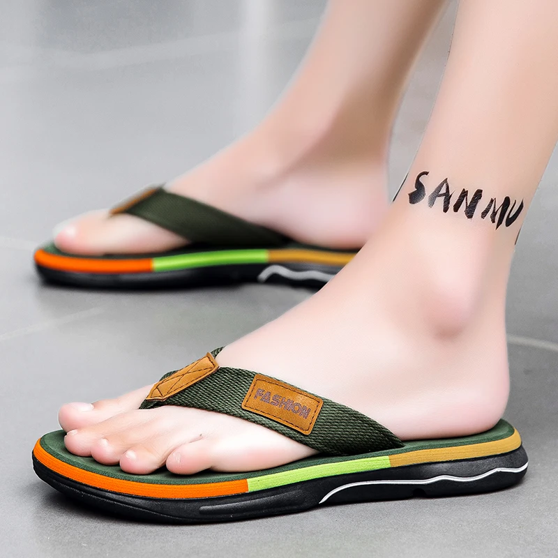 Men Mixed Colors Flip-flops Summer Slippers Comfortable Thick Sole Non-Slip Walking Shoes Round Head Lightweight Beach Slippers