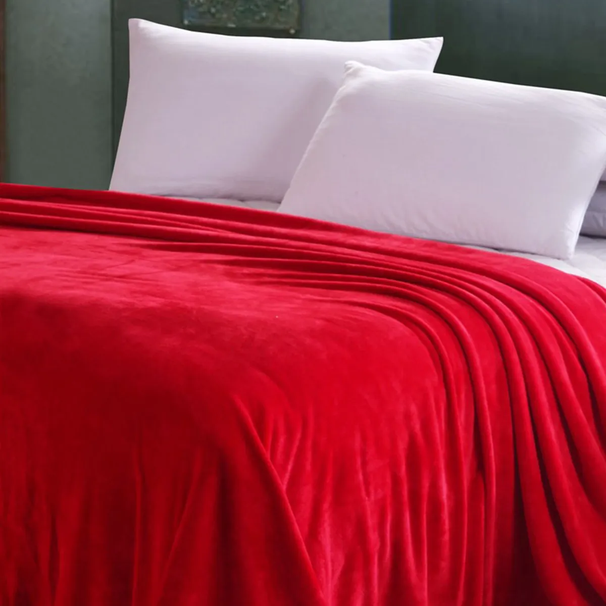 Super Fleece Blanket Bright Exquisite Design Warm Cozy Throw for Sofa Bed Living Room Winter Outdoor Use Blanket