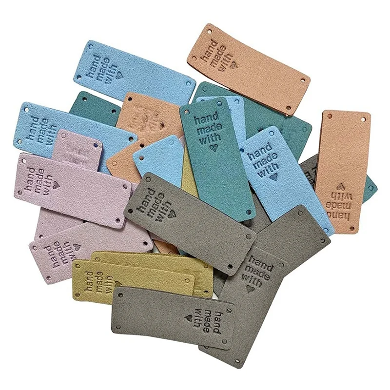 50Pcs Ręcznie robione etykiety ze skóry PU Ręcznie robione z miłością Etykiety PU Faux Leather Sew On Labels Ozdoby Dzianinowe akcesoria