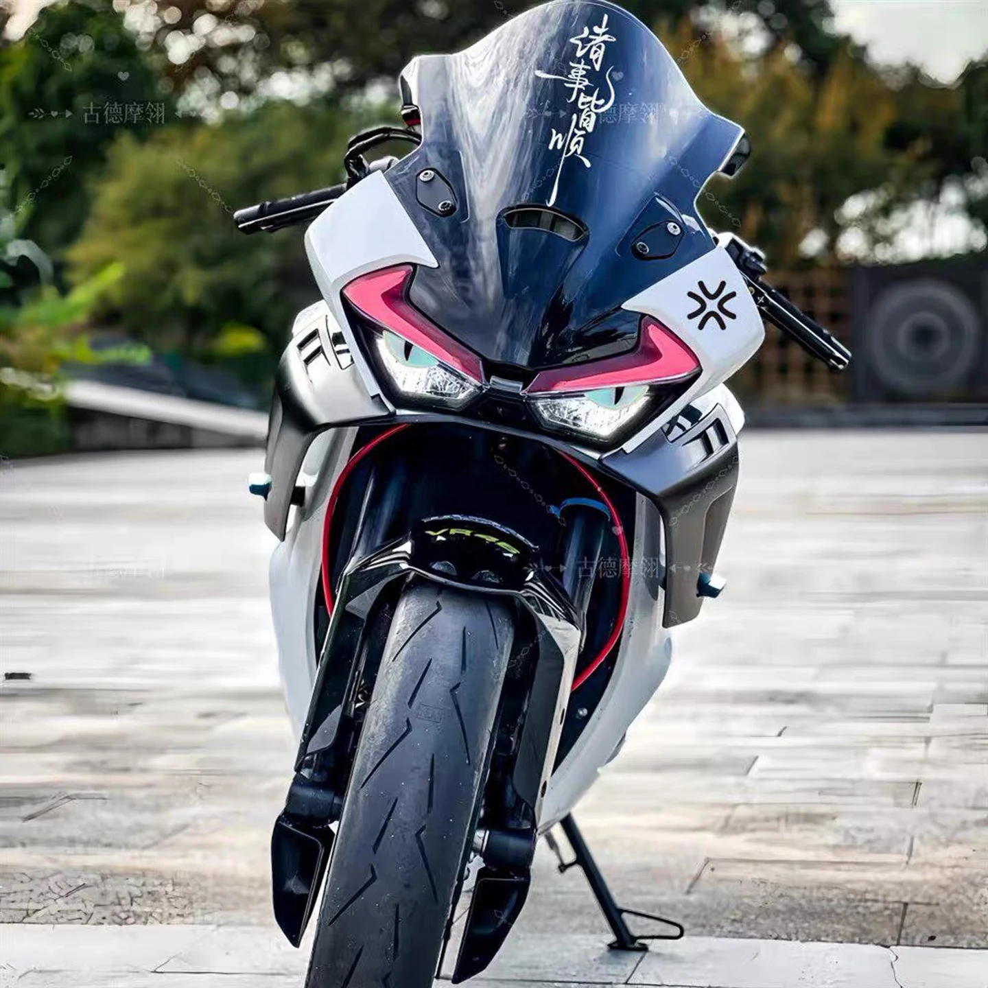 Für CFMOTO 675SR Gradient Motorrad-Scheinwerferschutzfolie Aufkleber Moto Sportbike Augenbrauen-Licht Vinyl Zubehör Dekor – Detail 8