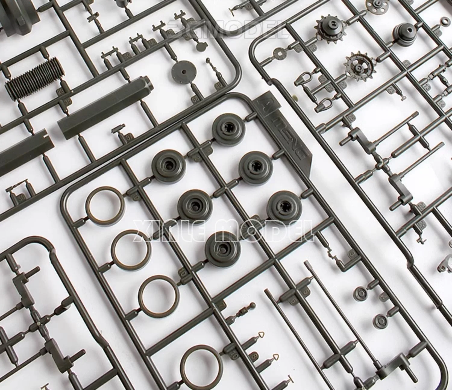 MENG Model Building Kits  1/35  TS-022 China PLZ-05 type 155MM Self Propelled Howitzer for Military Toy Model Hobby Collection