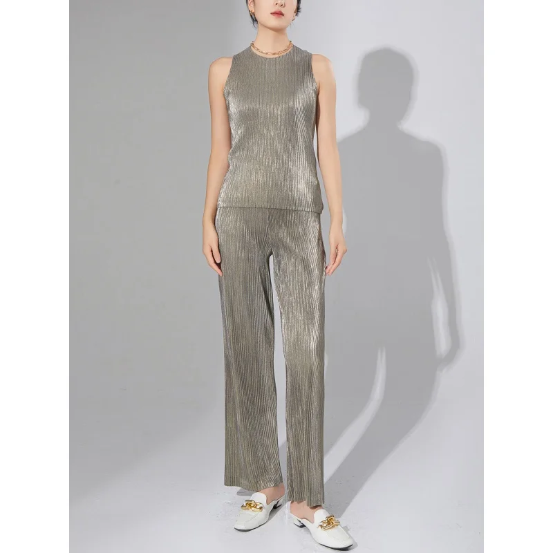 

Boutique MIYAKE Style High end pleated two-piece set with metallic and unique T-shirt top draped casual pants [Z3207]