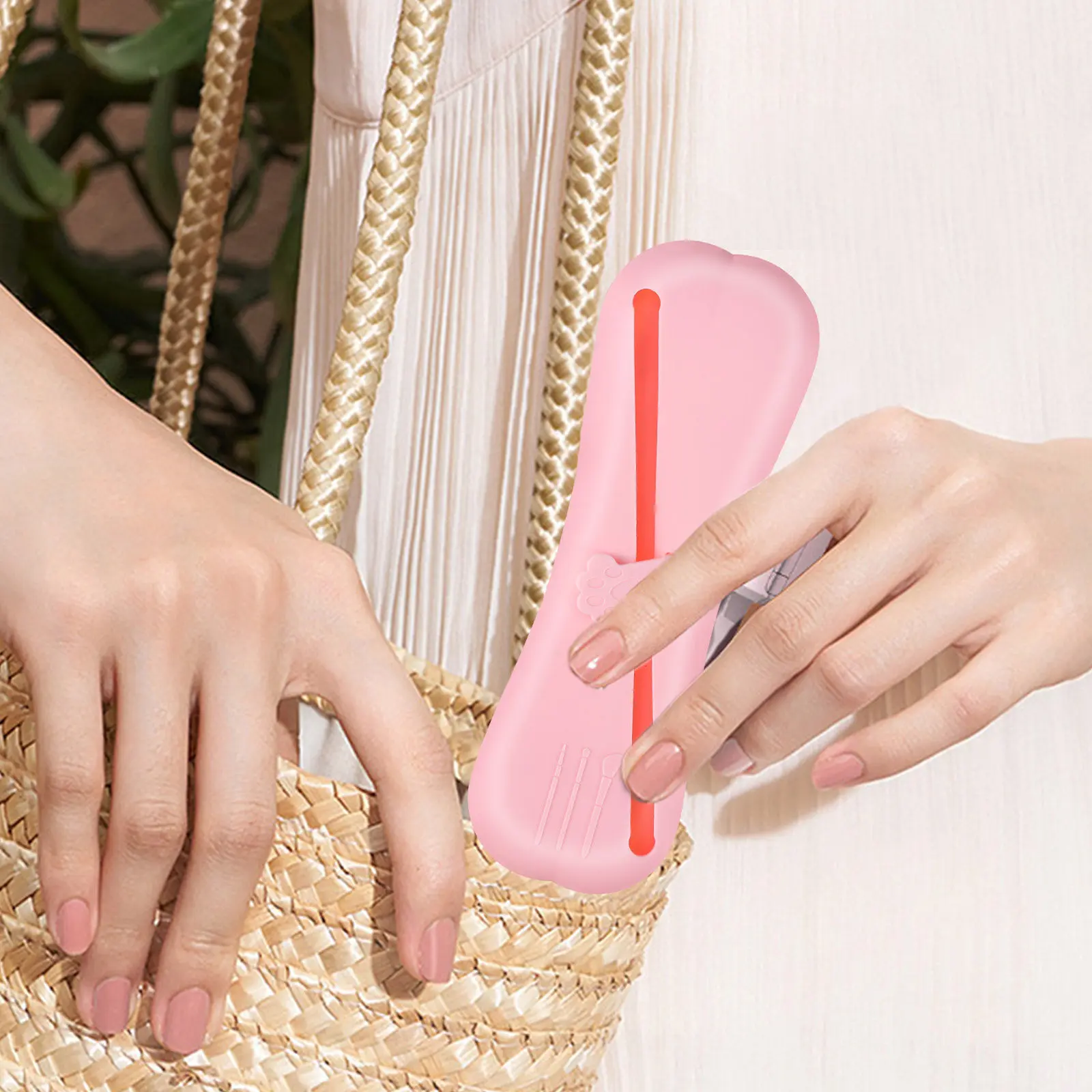 

Набор из 2 силиконовых чехлов для кистей для макияжа, портативный дорожный органайзер для косметики с наклонными отверстиями и кнопкой для теней для век