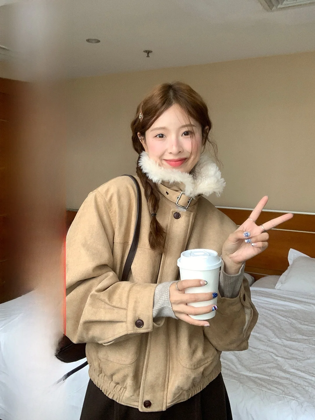 

Warmth And Sle: Women's Faux Fur Collar Suede Jaet Loose Fit Korean Sle Winter Outerwear Thiened Straight Tube pe