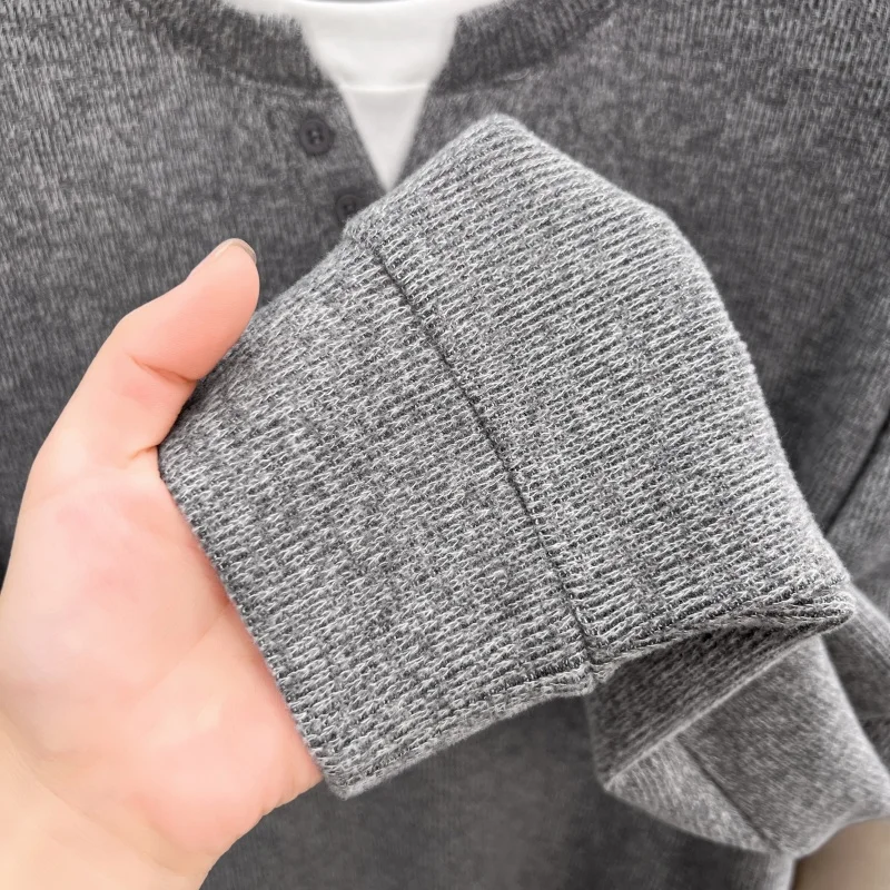 Herren-Designer-Marken-T-Shirt mit Stickerei-Print, Herbst-Neuheit, Komfort-O-Ausschnitt, Langarm, Einfarbig, Top-Trend, Exquisite Herrenbekleidung – Detail 11