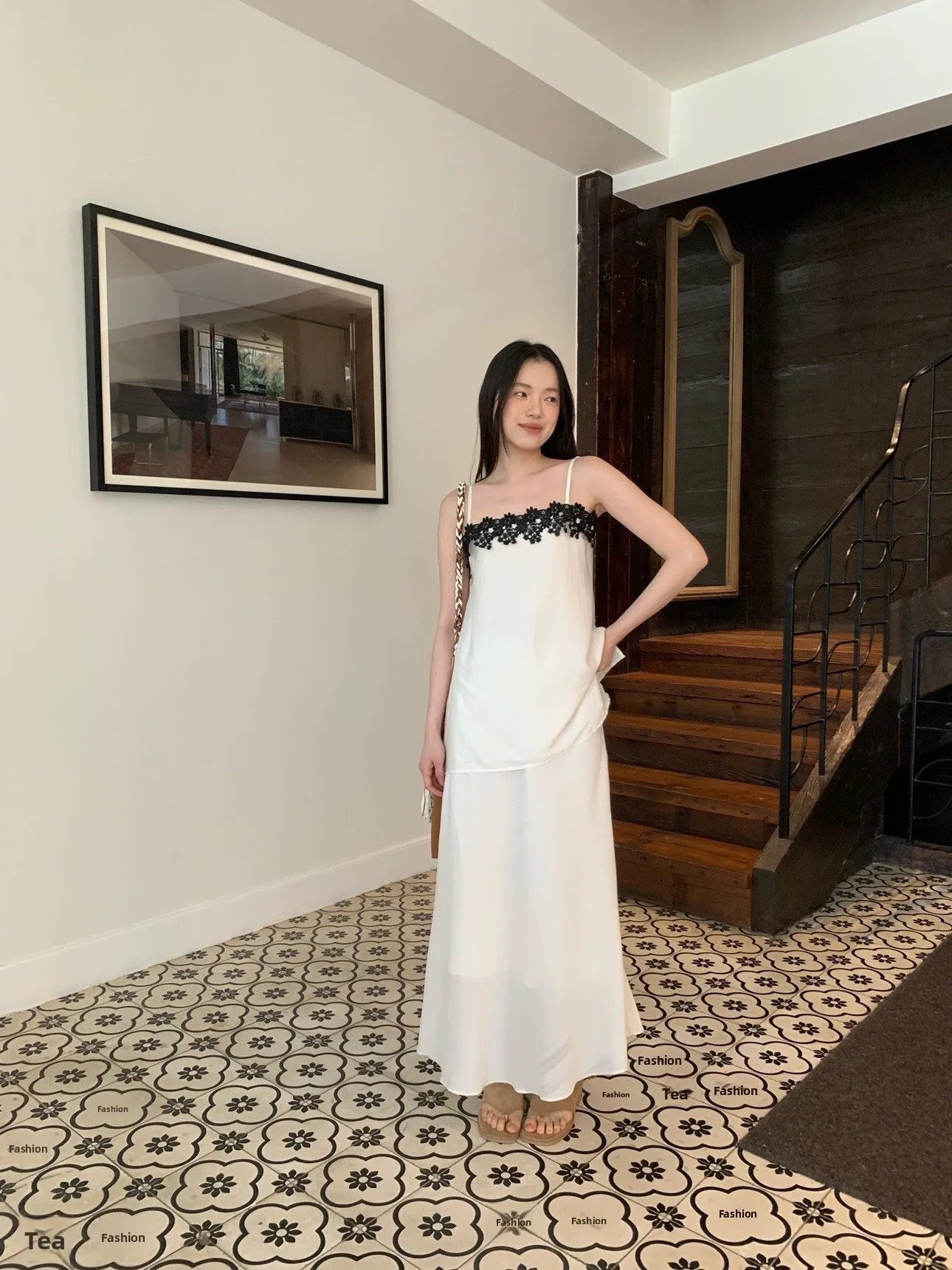 

Летний новый открытый комплект Pure Desire с сексуальным кружевным ремешком + шелковистая драпированная юбка, женский ансамбль Faion, гладкий чувственный кружевной топ