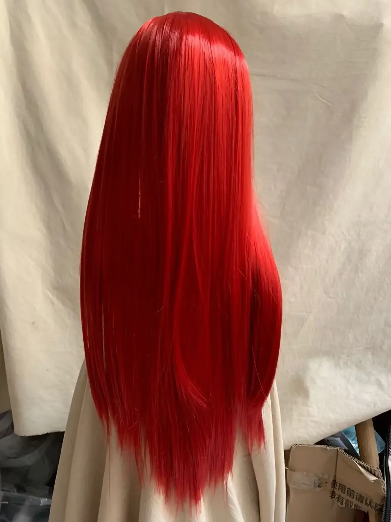 

Sally Cosplay Perruques pour Femme, Halloween Horror Night Anime Perruque Rouge, Cheveux Raides Mi-Longs pour Femme