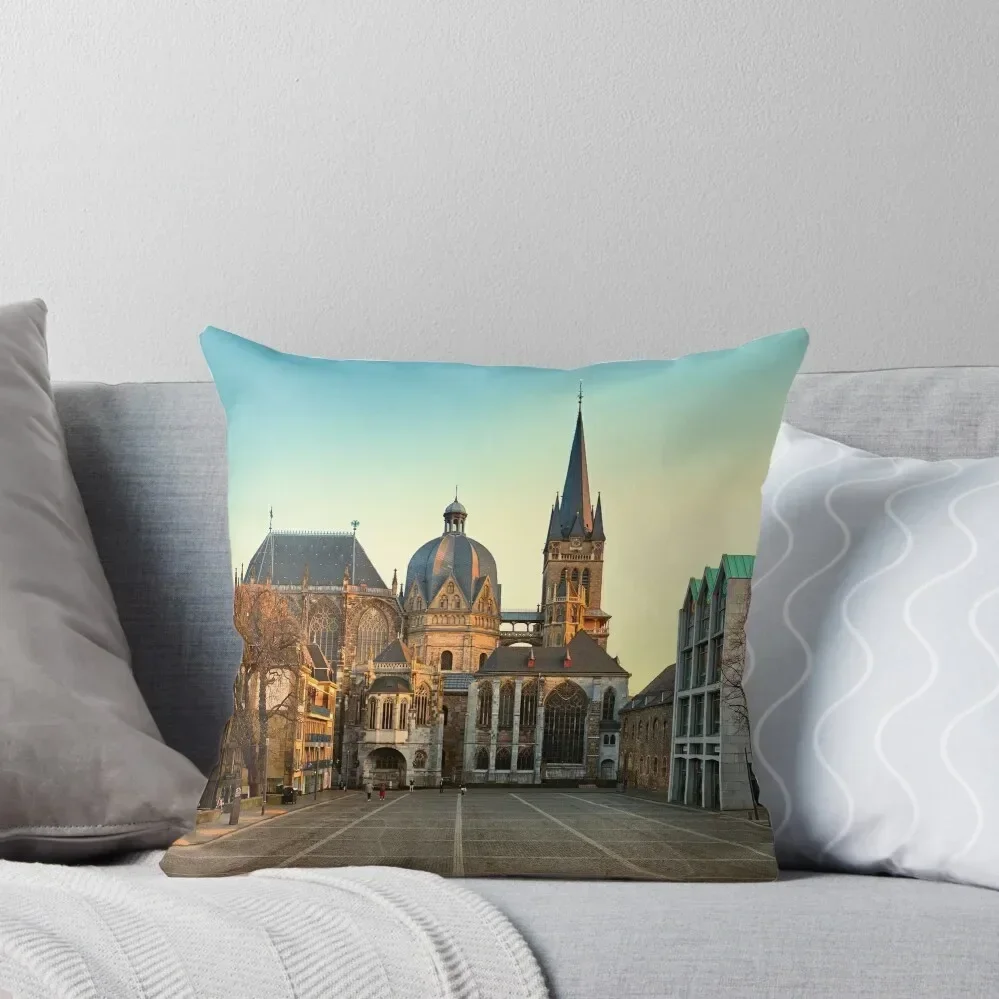 

Aachen Cathedral Throw Pillow luxury sofa pillows Anime Couch Pillows Bed pillowcases pillow