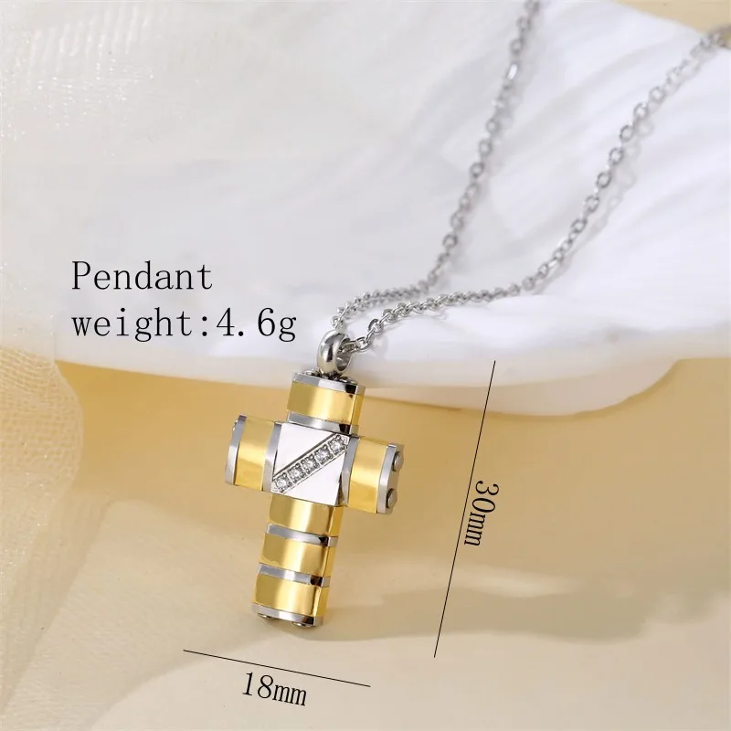 Exquisite Stainless Steel Inverted Inlaid with diamonds Cross Pendant Necklace Men Women Fashion Personalized Jewelry Gifts