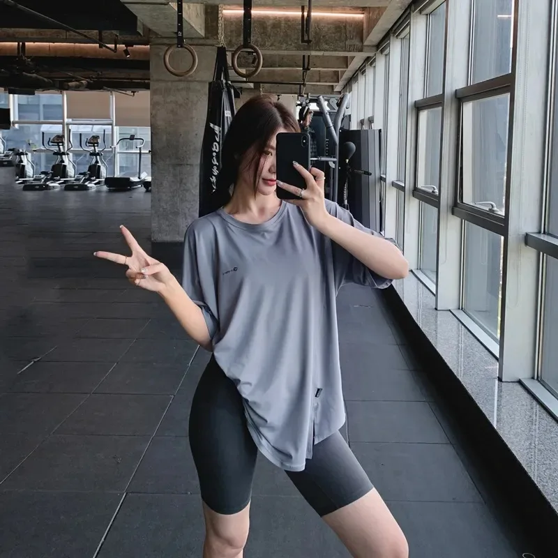 Yoga Suit Summer Short-sleeved Loose Medium and Long Hip-covering Outdoor Sports Running Suit