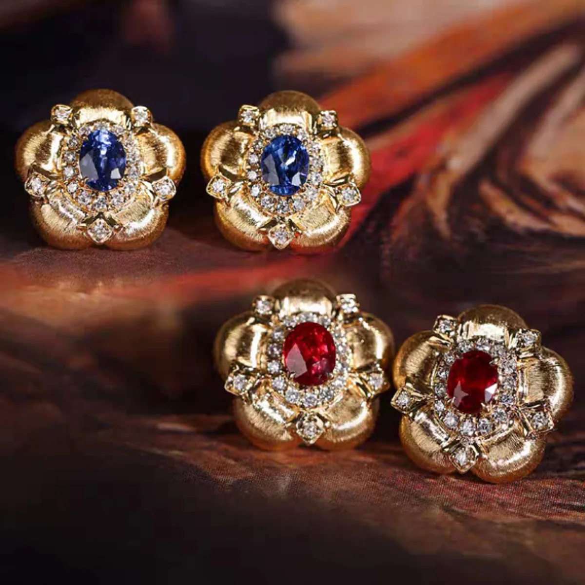 

Винтажные серьги-гвоздики в стиле Bucci из серебра 925 пробы с рубиновым цветком, синие сапфировые серьги-кольца с пряжкой, серьги Huggie Daisy, повседневная одежда, водонепроницаемые ювелирные изделия