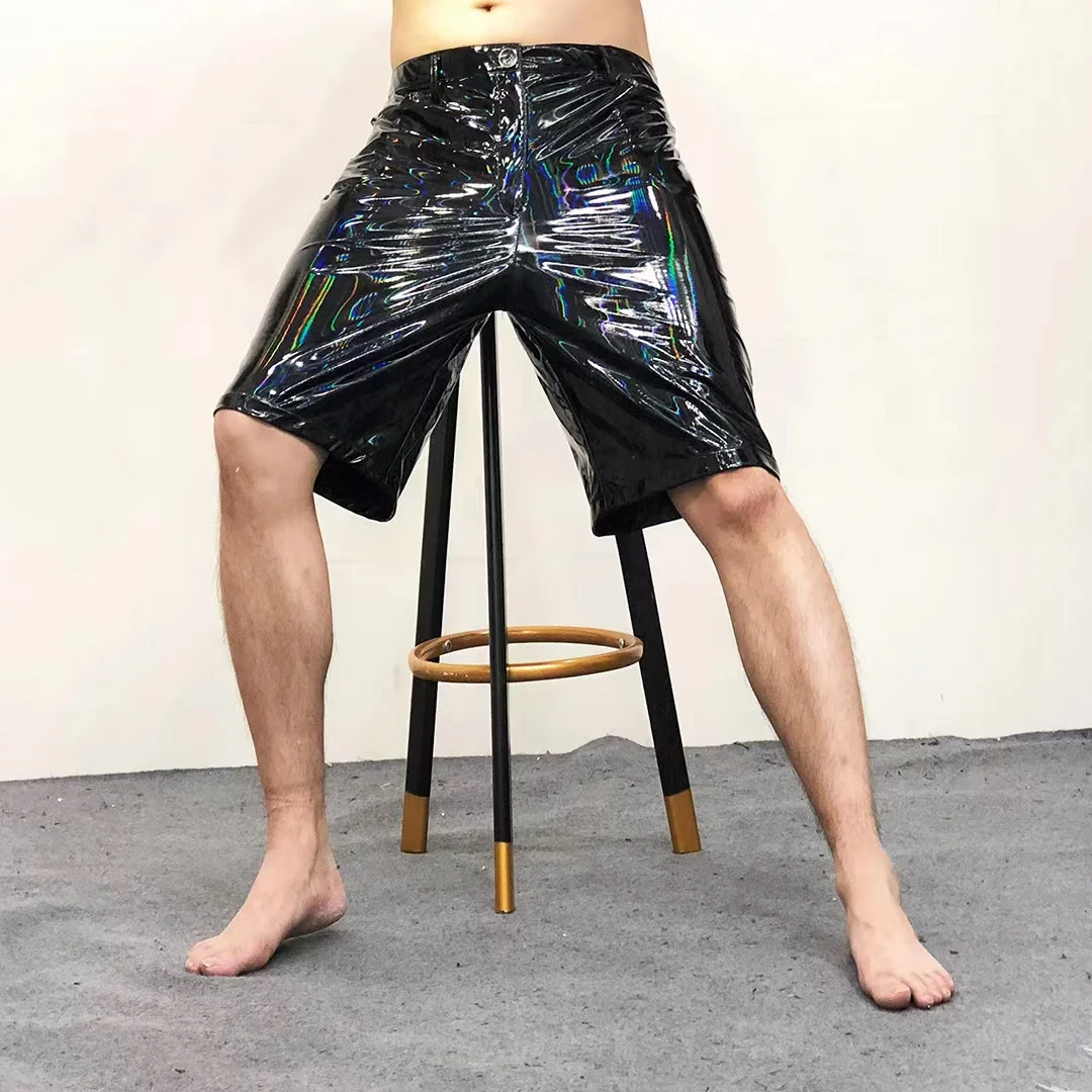 Summer Colorful Mirror Shining Loose Short Leather Pants for Men's Nightclub Performance Elastic Soft Lacquer Leather 5/4 Pants