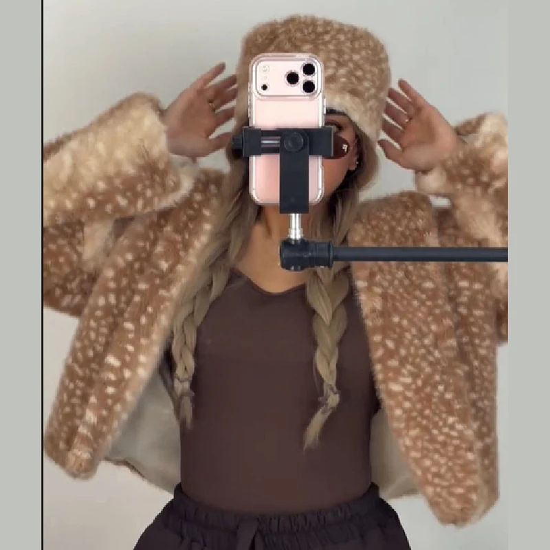 Vintage Y2k Women Deer Spotted Faux Fur Jacket Loose Soft Furry Plush 2026 New Winter Warm Cozy High Street Luxury Short Coat