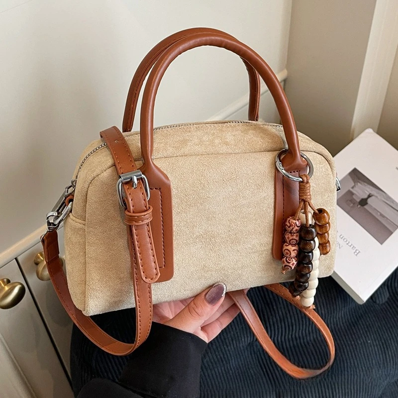 

Retro Women's Shoulder Crossbody Bag Korean Casual Hand Pillow Bag Faionable Bowling Bag Purses and Handbags