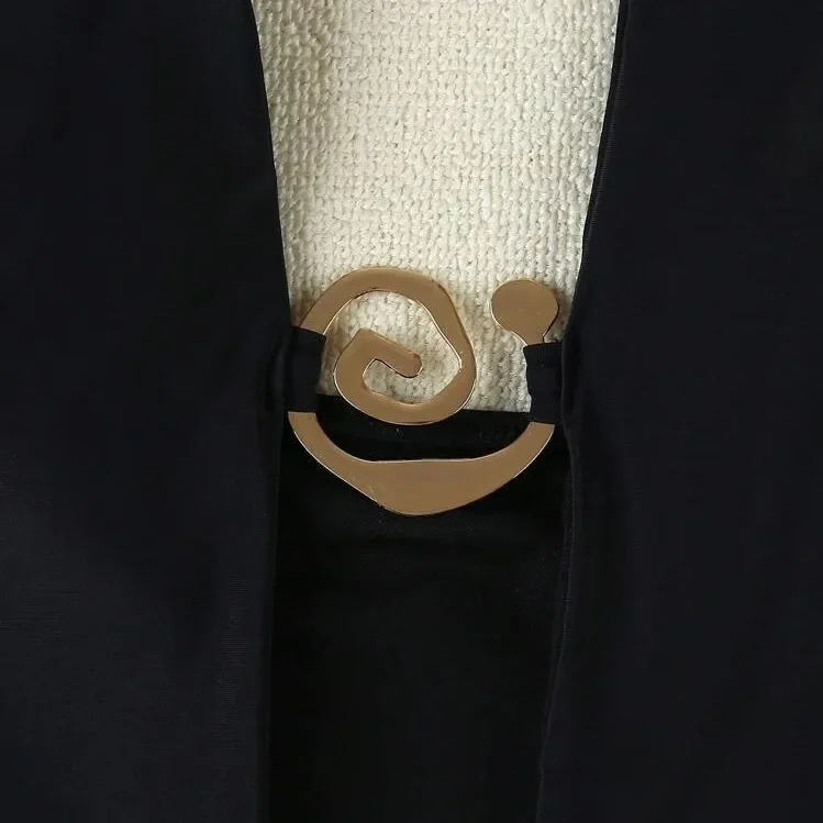 Costume da bagno bikini sexy a V profondo da donna in puro colore intero con cinturino al collo appeso Nuovo costume da bagno elegante 2025 dalla Cina continentale