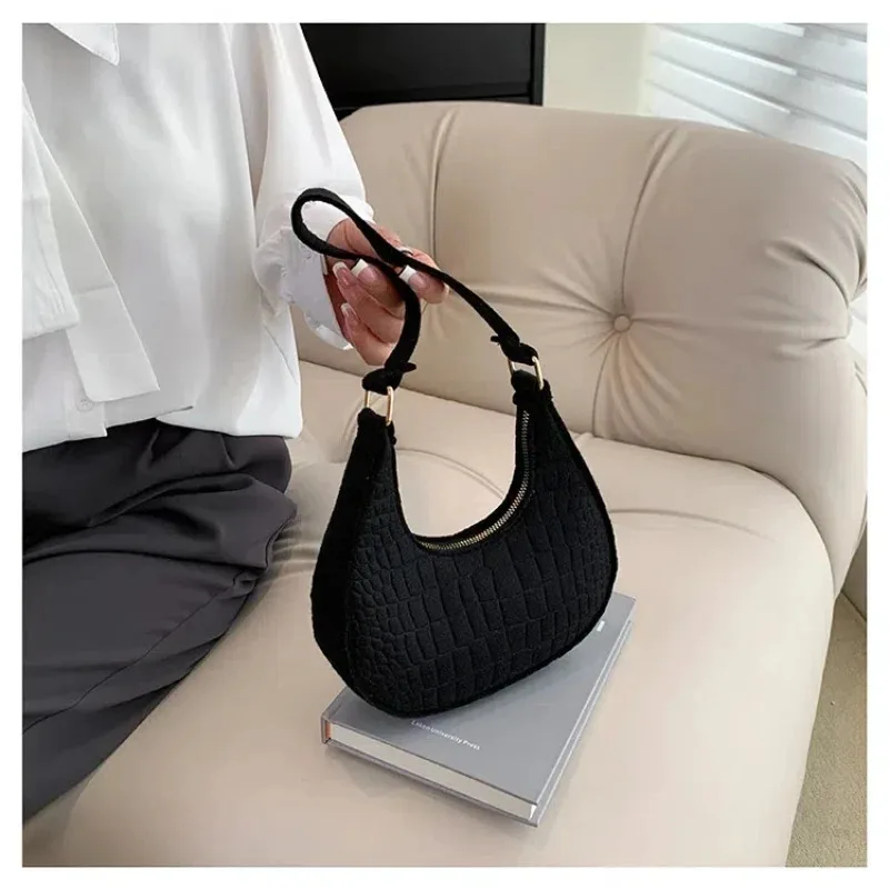

New Style Solid Color Women's Handbag with Stone Pattern Underarm Bag