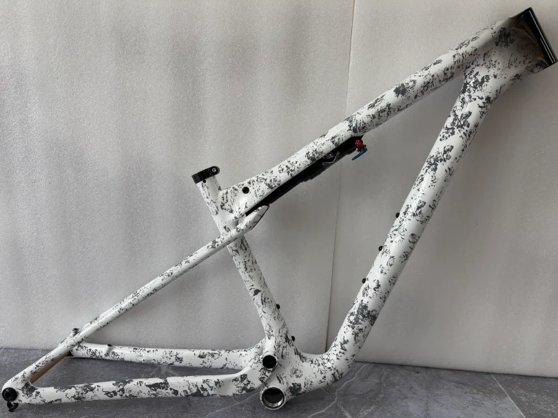 

customized color WC XC Carbon Fiber Soft Tail Mountain Frame UDH Boost 148mm 29er*S/M/L Inch Disc Brake MTB Carbon Bicycle frame