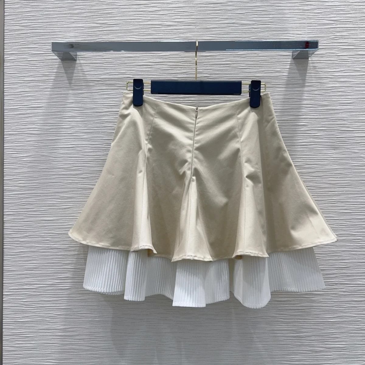 2026 high-quality women's Korean style gentle style apricot colored short skirt--hb731