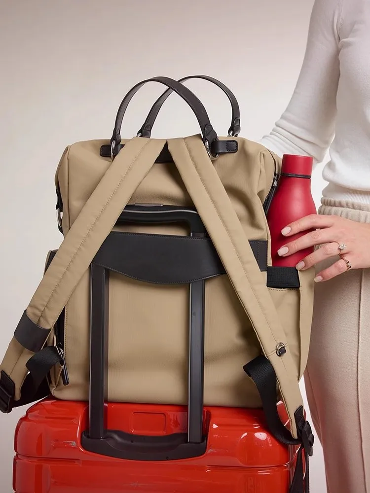 المرأة موضة جديدة مقاوم للماء حقيبة ظهر بسعة كبيرة عادية مكتب السيدات العمل حقائب كتف خارج حقيبة السفر الكاكي
