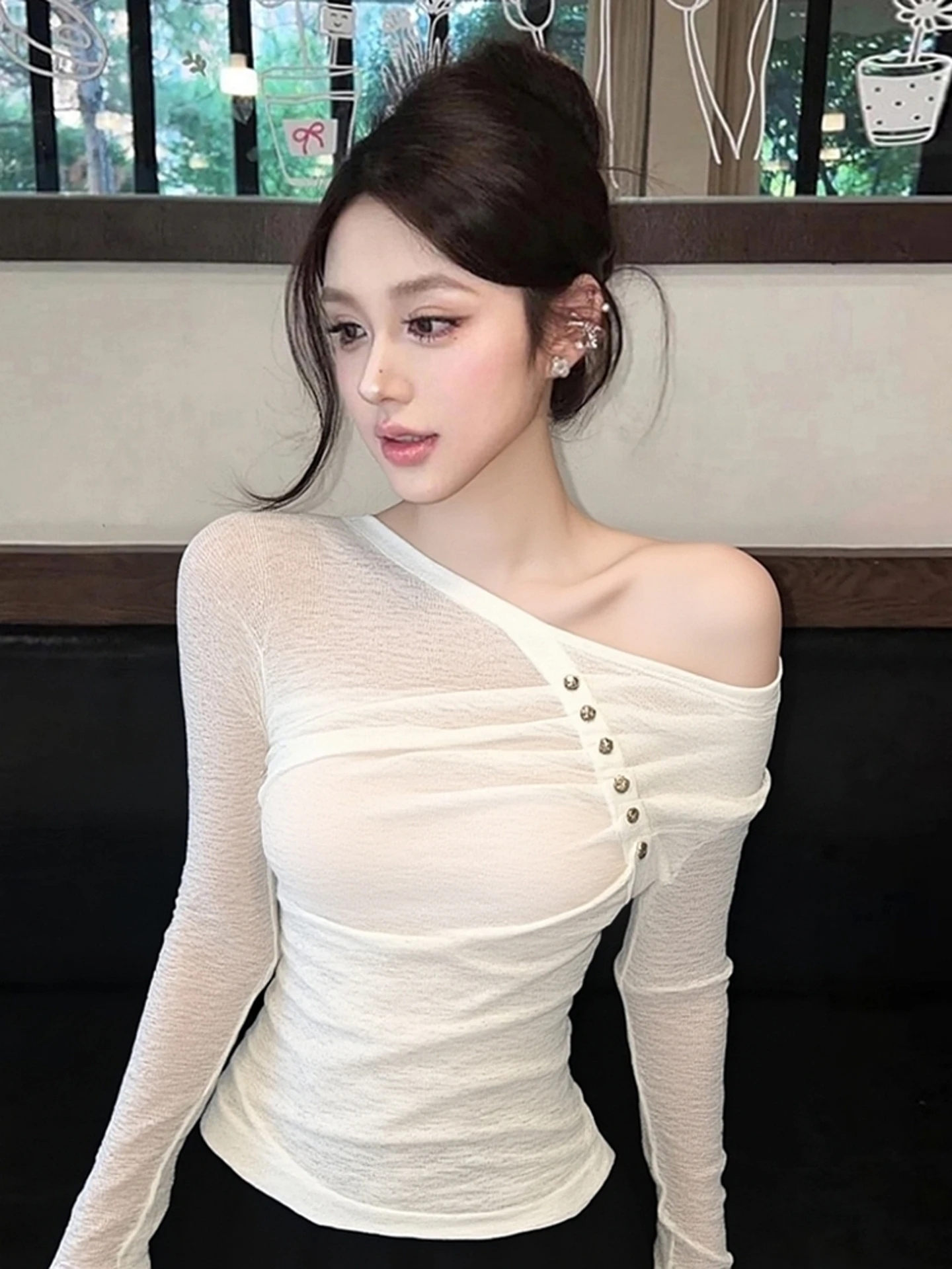 

Белый асимметричный топ с длинным рукавом для женщин, ранняя осень, стильный, красивый, универсальный крой, французский шик