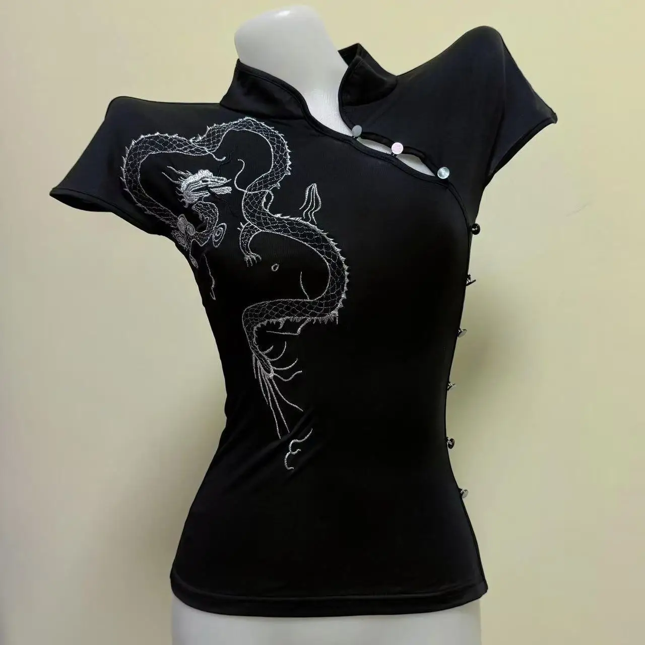 Mandarin Collar Cheongsam Style Top Silver Dragon Embroidery Frog Button Slant Placket Short Sleeve Slim Fitted Black Tee Shirt