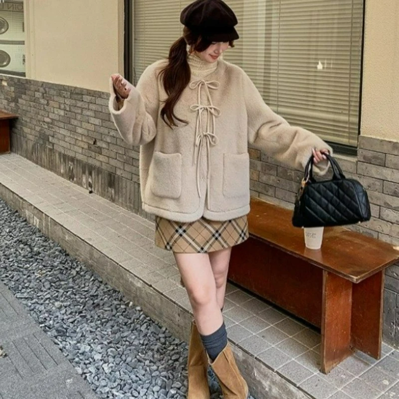 2026 Winter New Style Fashionable Pink Eco-friendly One-piece Fur Outerwear Sweet Ladylike Elegant Stylish Fur Jacket for Women