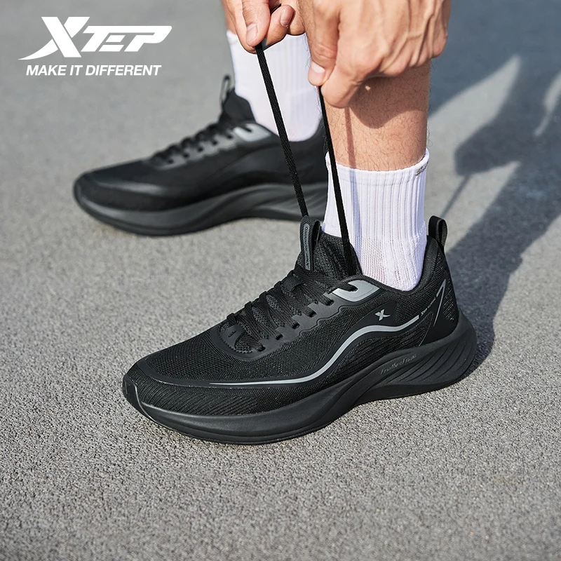 Xtep Cloud Wing ET Running Shoes For Men Lightweight Soft Breathable Shock-absorbing Support Comfortable Sneakers 875319110040 view 3