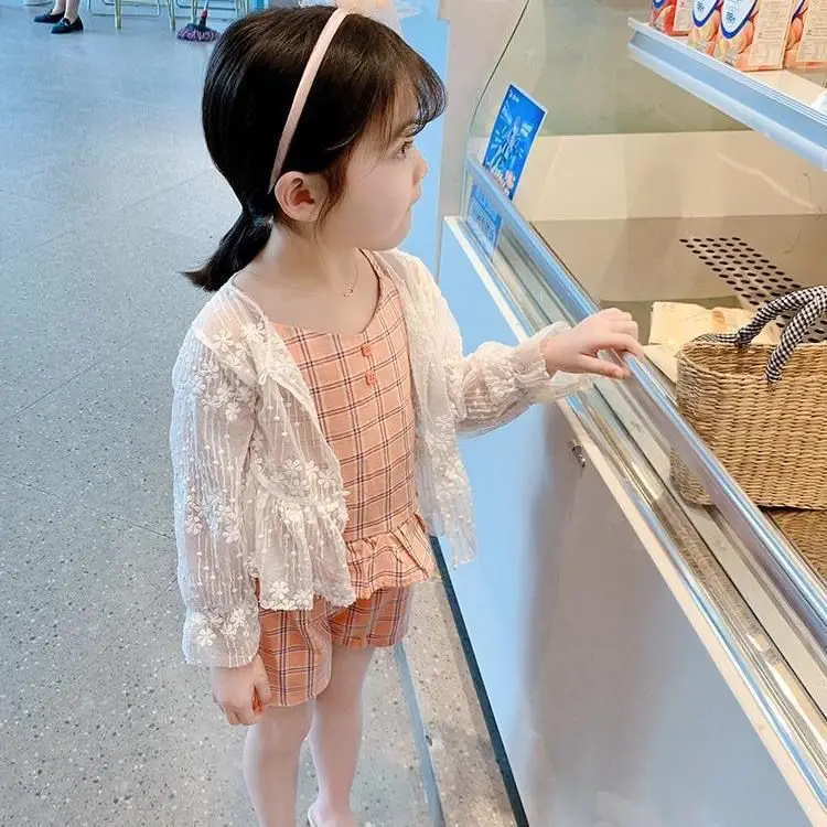 Childrens Sunscreen Jacket 2026 Embroidered Top Summer New Kids Clothing Girls Stylish Lace Jacket Versatile and Trendy
