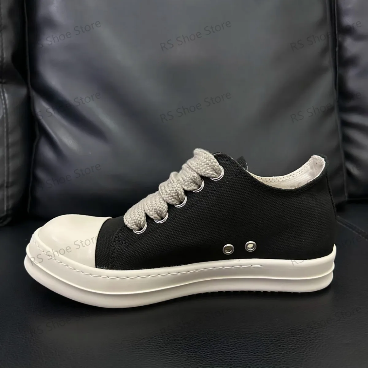 

Ro Luxury Casual Black Canvas Low Top Shoes Quality Men Shoe Luxury Design Jumbo Laces Women Sneaker Thick-Sole Shoes Sneakers