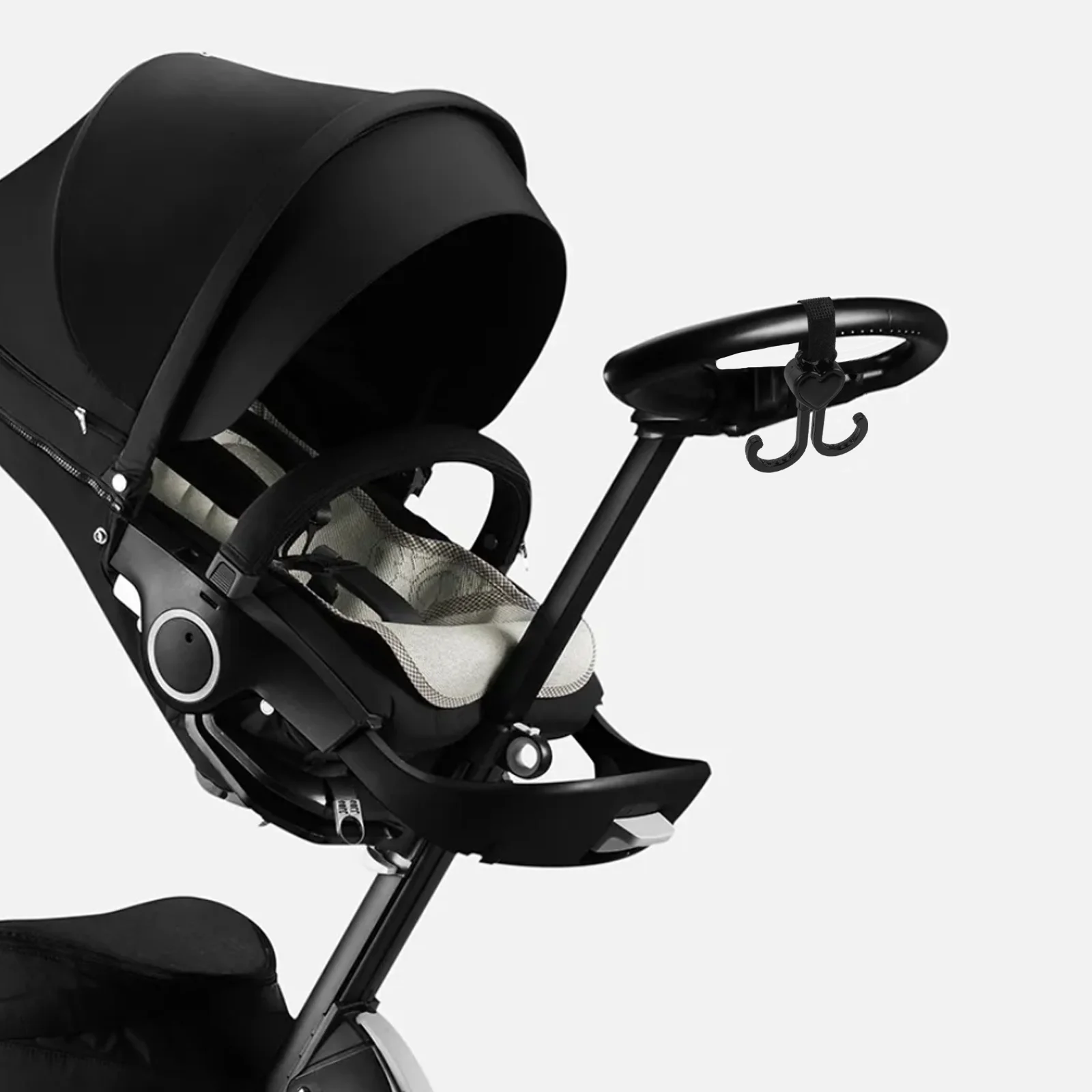 

2 шт. крючки для детской коляски, прочный двойной дизайн крючка, безопасная система крепления для сумок для подгузников, кошельков, скутеров, ходунков для инвалидных колясок