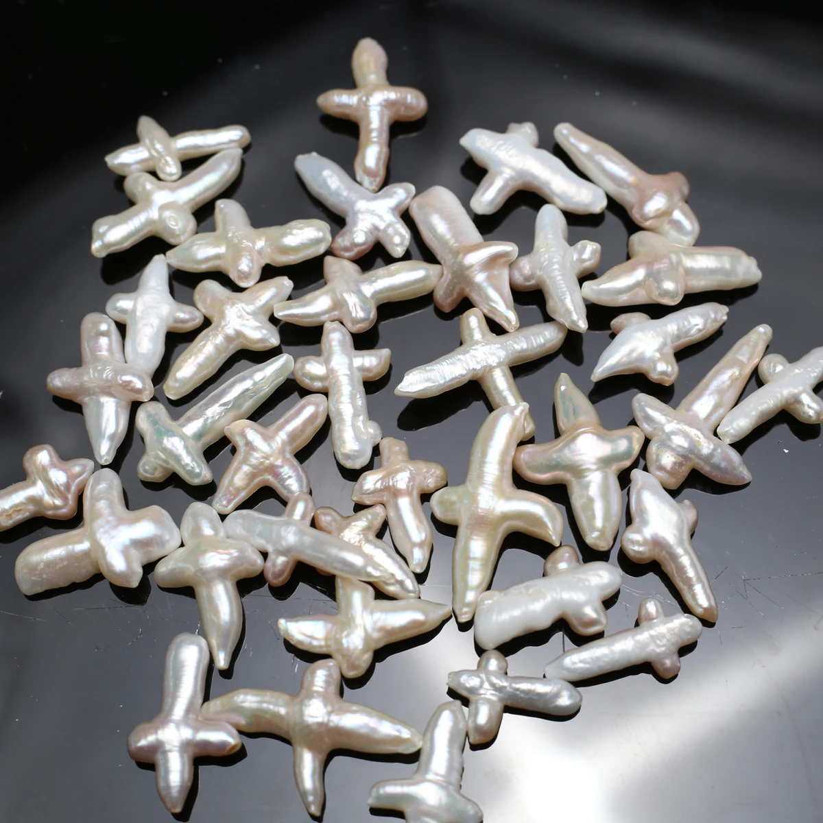 Natural Freshwater Pearl Shaped Cross Gift Exquisite Size 20x30mm for Jewelry Making DIY Earrings Necklace Bracelet Accessory