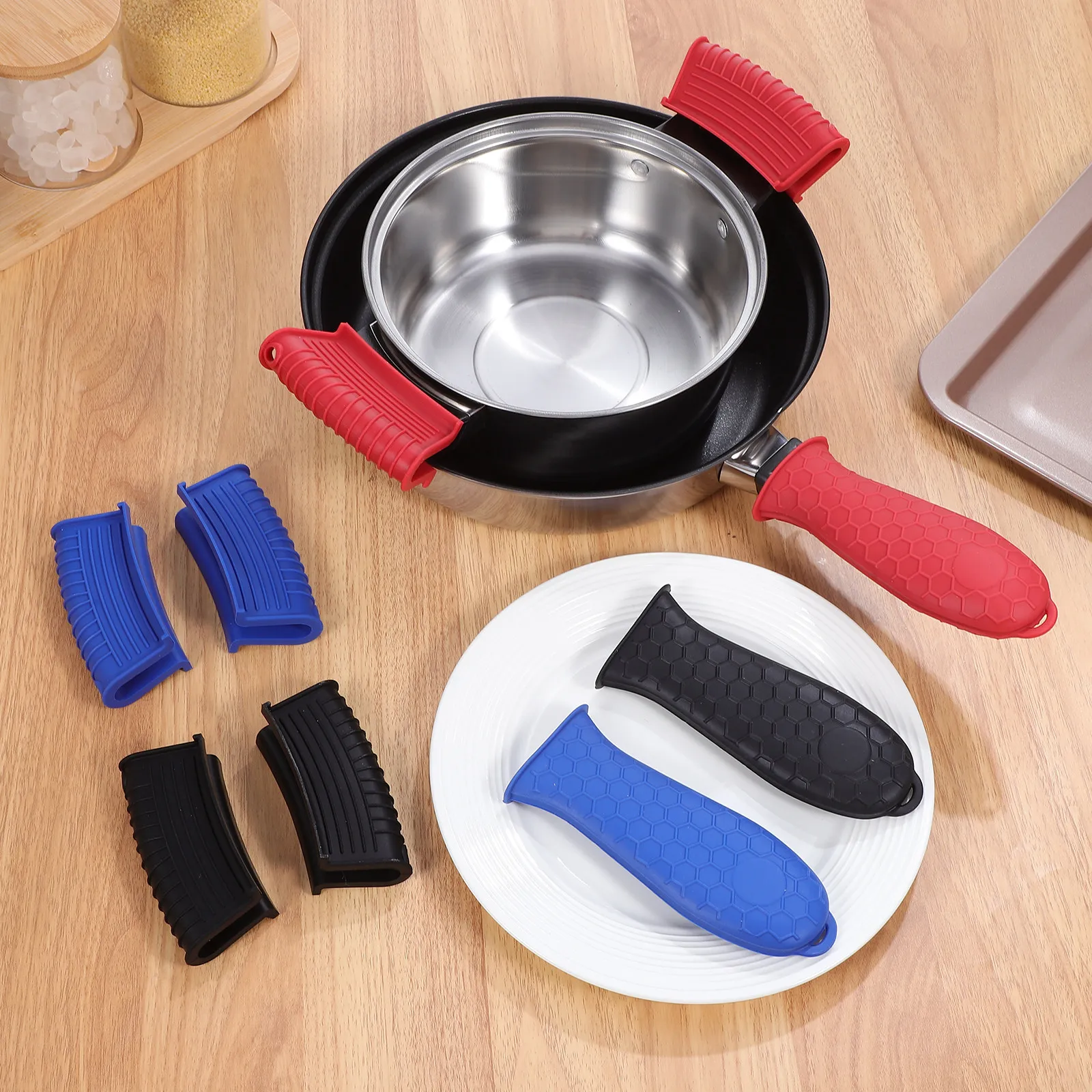 

1Set Silicone Pot Handle Grips Heat Resistant Non Slip Cast Iron Pan Skillet Handle Sleeves Honeycomb Design Easy Remove