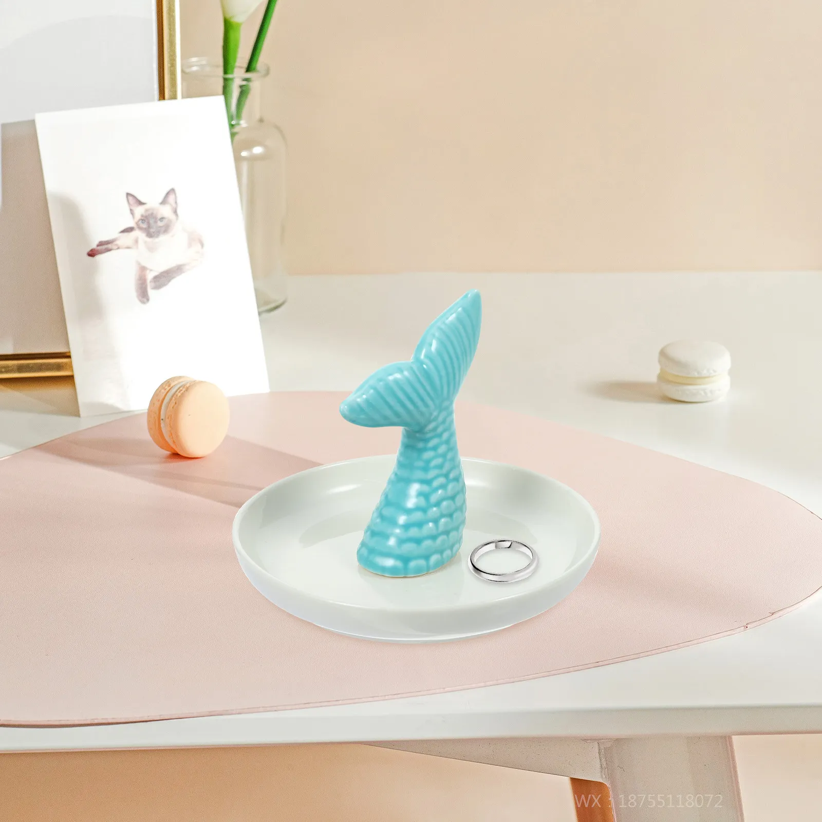 Ceramic Jewelry Tray Fish Tail Design Luxury Finish Jewelry Storage Plate for Necklace Bracelet Earrings Organizer Decorative