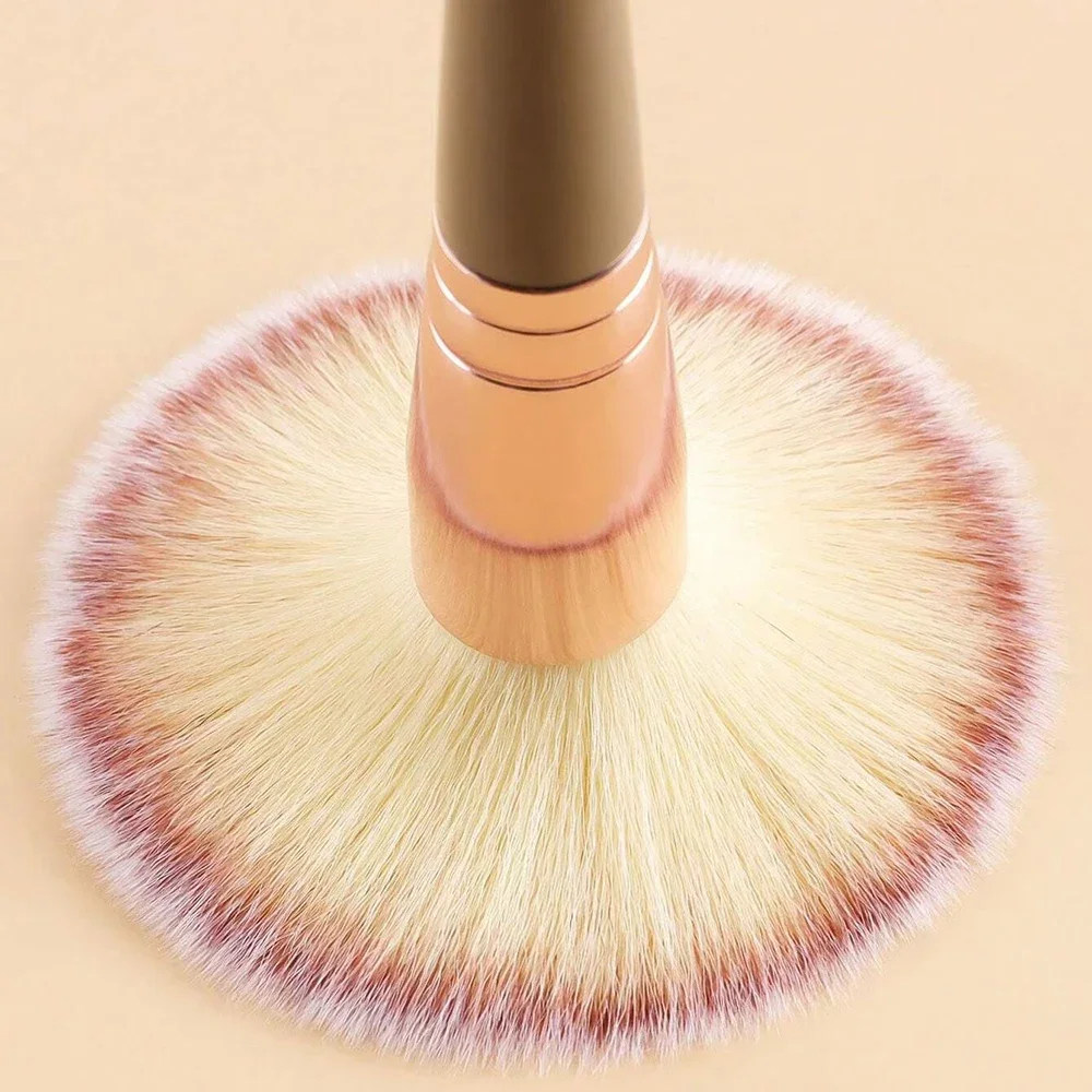 Conjunto de pincéis de maquiagem rosto olhos compõem escova cílios sombra sobrancelha delineador fundação pó blush destaque lábios escova