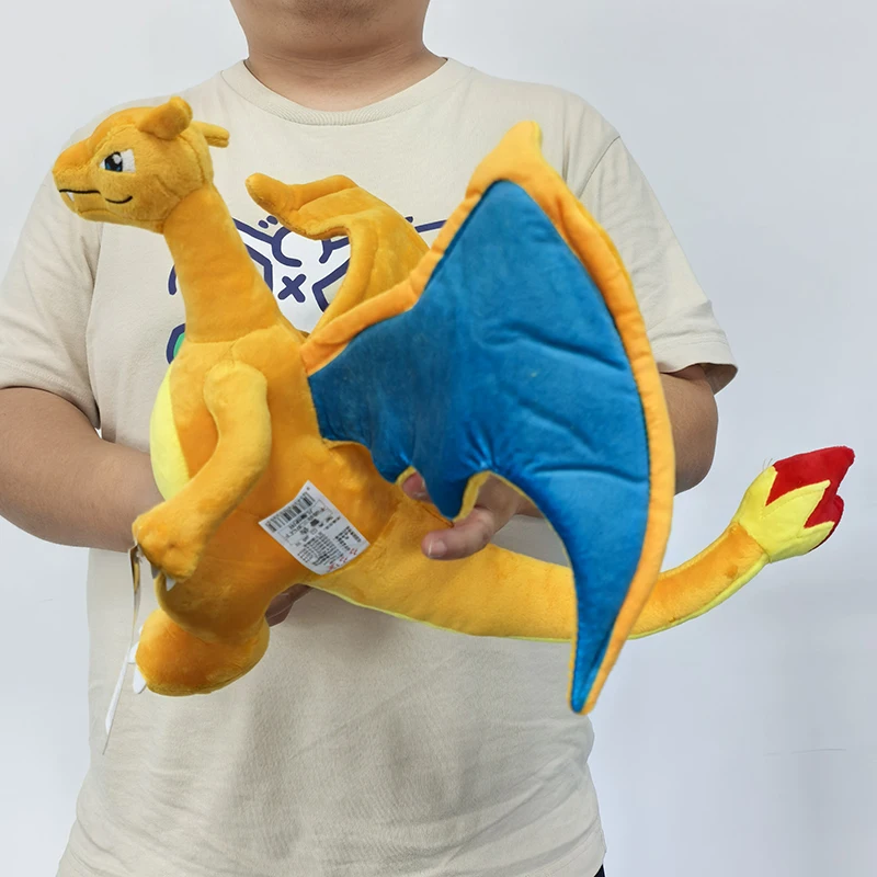 Pokemon Kawaii Charizard Peluche Cartoon e Cute Firedragon Bambole di peluche Cuscino di tiro Regalo di compleanno per bambini Amici Ragazzi