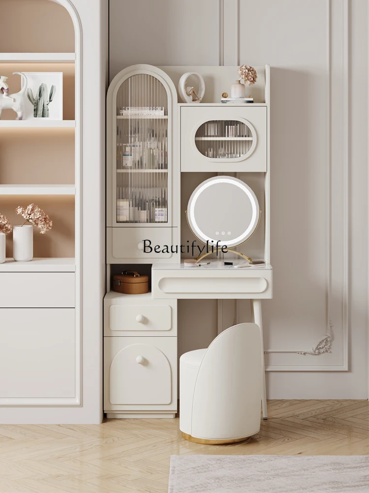 

Шкаф для хранения в кремовом стиле, встроенный современный простой стол для макияжа из массива дерева в маленькой квартире, роскошный современный