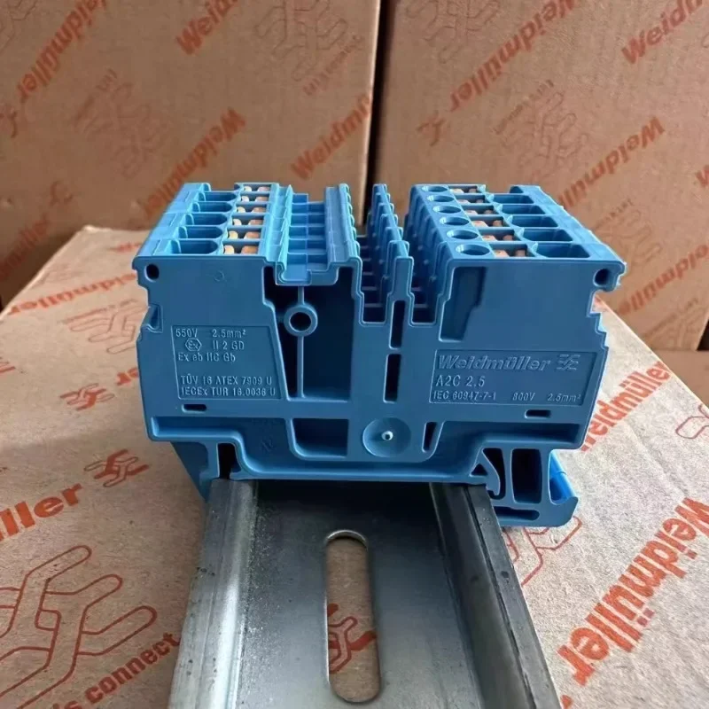 Weidmuller A2C 2.5 BL plug-in blue terminal block 500V 2.5 square 1521880000100PCS